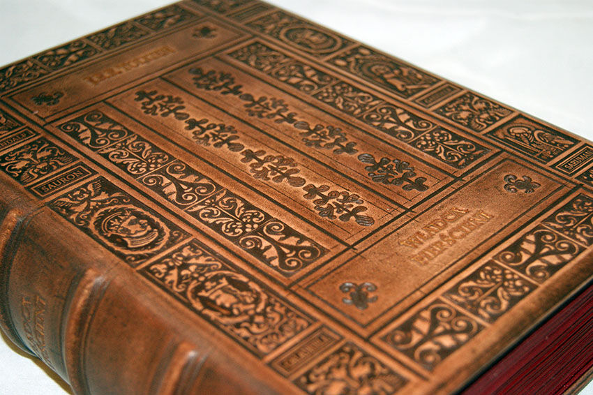 TOLKIEN- THE LORD OF THE RINGS luxury leather binding